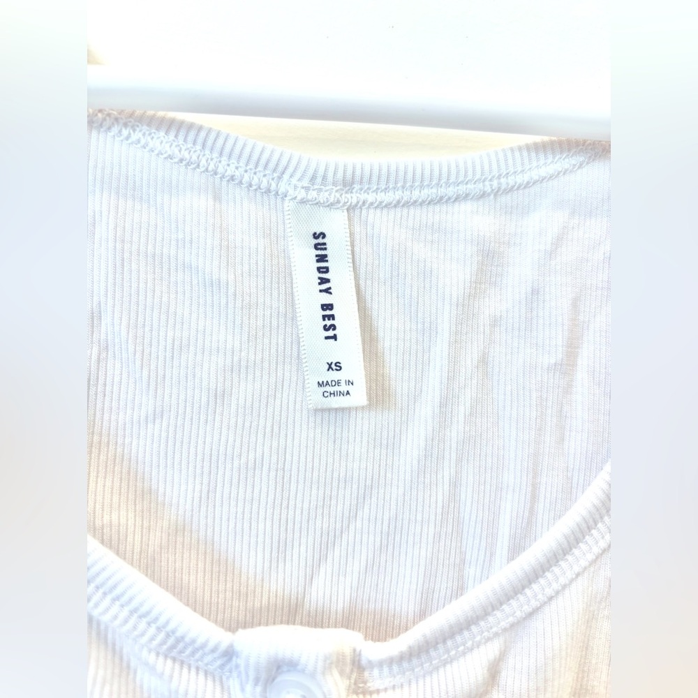 Aritzia Sunday Best Ribbed crop tank